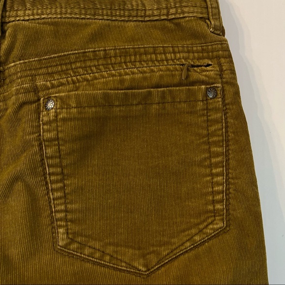 Athleta Frontier Corduroy Jeans Pants Sz 6 Old Gold Hidden Pocket - Picture 8 of 9